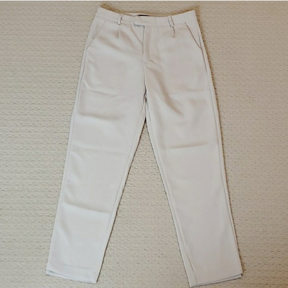 *SOLD*Yesstyle Beige mid rise pants size M - Picture 8 of 8